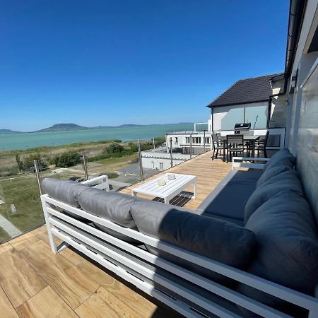 Fenyves Beach Apartman Delux Balatonfenyves Exterior photo